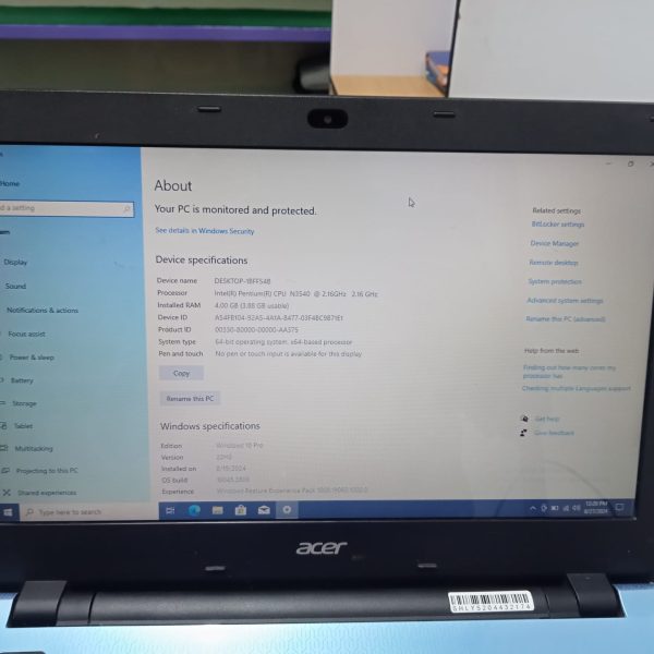 Acer Aspire ES1-311 Pentium Quad Core 4GB RAM 13.3" Laptop - Image 4