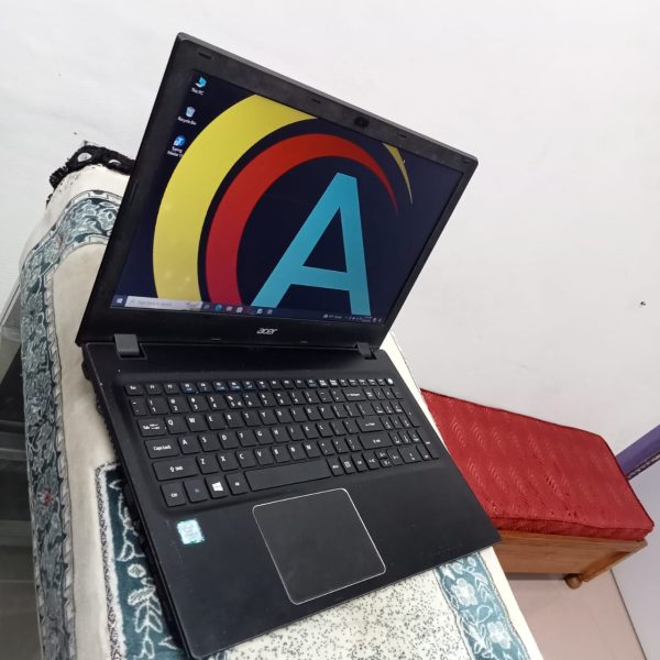 Acer Aspire E5-574 Core i5 6th Gen 8GB RAM 1TB 15.6" Laptop - Image 8