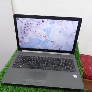 HP 250 G7 i3 7th Gen 4GB RAM 1TB HDD 15.6" Laptop