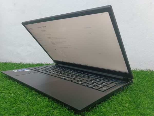Walton Tamarind EX Pro 15.6” Laptop - Image 2