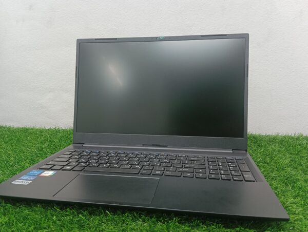 Walton Tamarind EX Pro 15.6” Laptop - Image 4