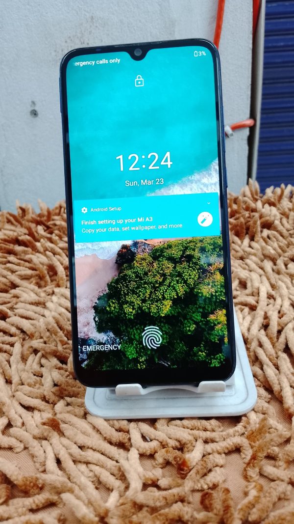 Xiaomi Mi A3 - Image 3