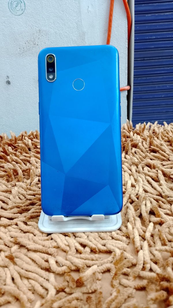 Realme 3i
