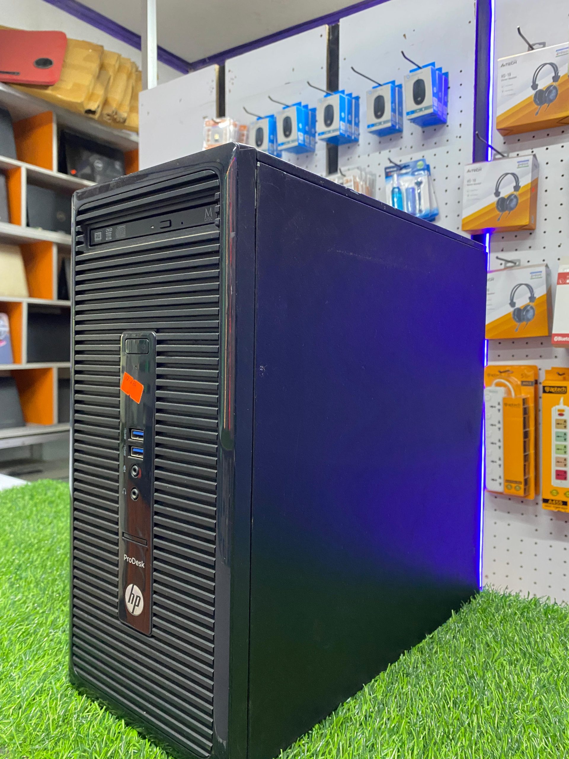 Intel Core i7 6th Gen Desktop PC – 4GB RAM, 128GB SSD